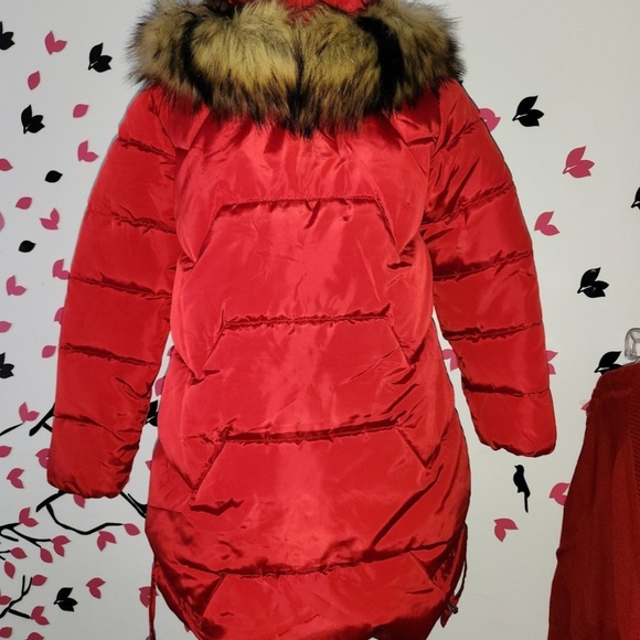 Red Jacket - Picture 3 of 5